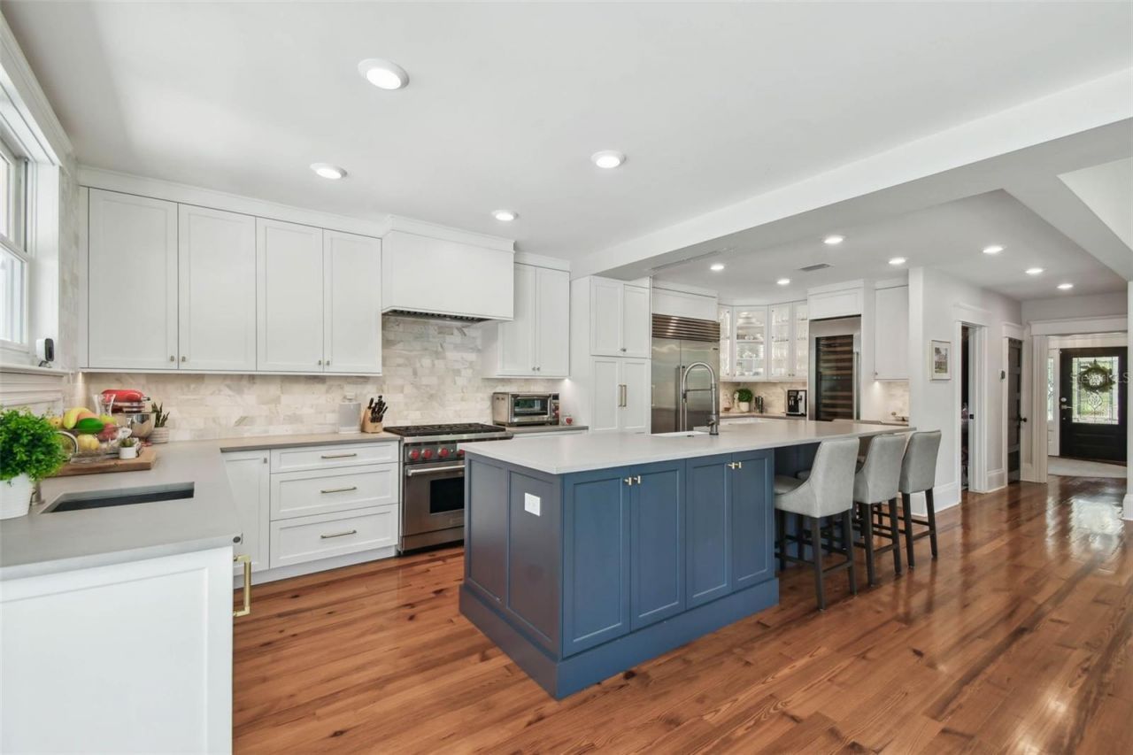 1411 S Albany Avenue, Tampa, FL 33606 Photo