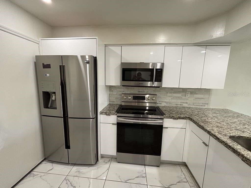 1400 NE 191st Street, Unit 309, Miami, FL 33179 Photo
