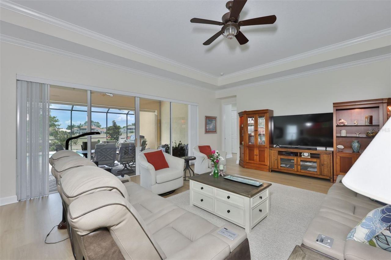 1719 Pacific Dunes Dr, Sun City Center, FL 33573 Photo