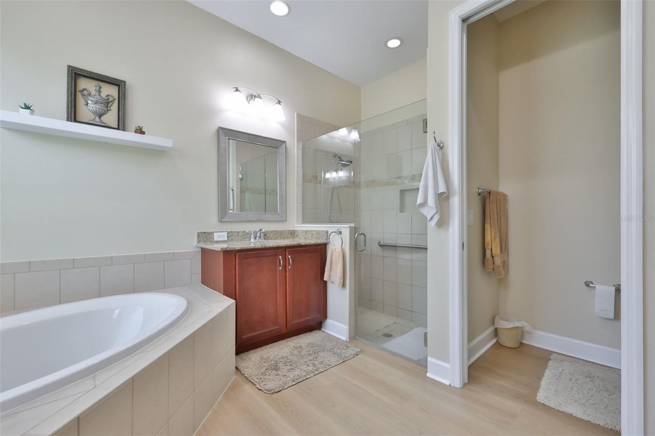 1719 Pacific Dunes Dr, Sun City Center, FL 33573 Photo