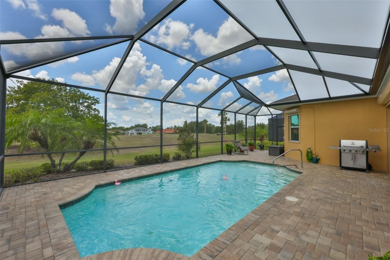 1719 Pacific Dunes Dr, Sun City Center, FL 33573 Photo