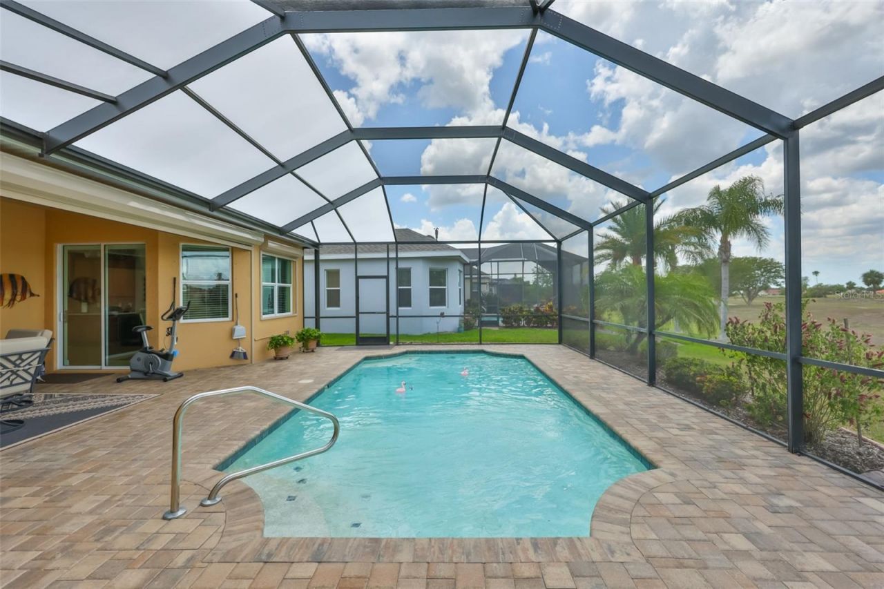 1719 Pacific Dunes Dr, Sun City Center, FL 33573 Photo