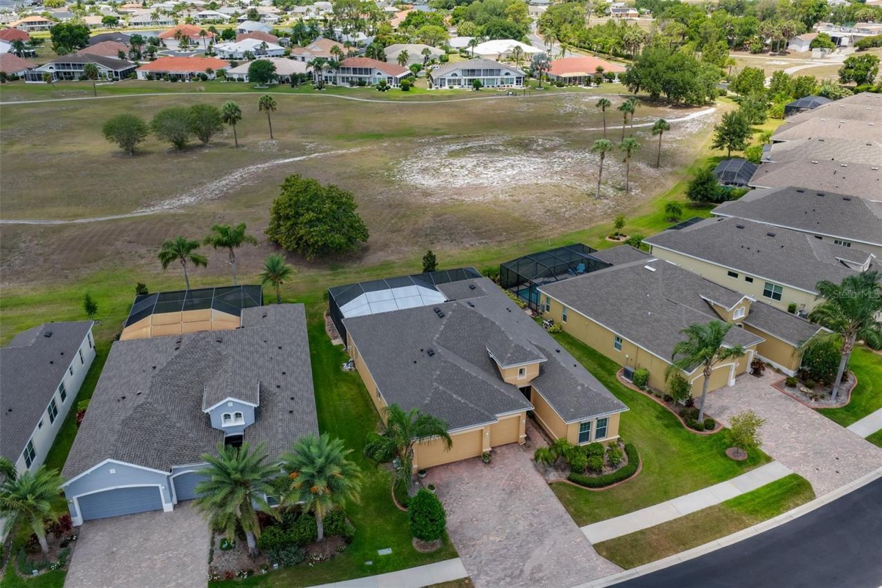 1719 Pacific Dunes Dr, Sun City Center, FL 33573 Photo