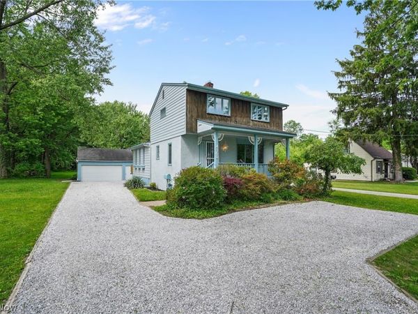 4160 Columbia Road, North Olmsted, OH 44070