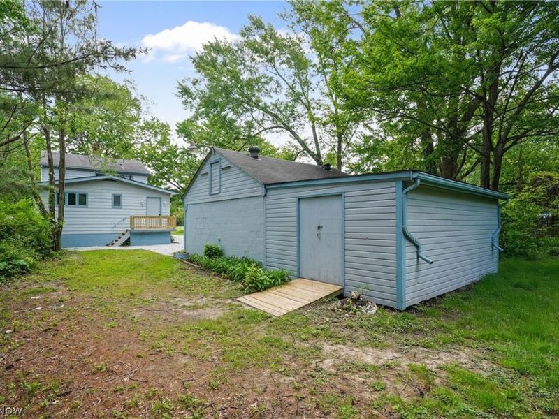 4160 Columbia Road, North Olmsted, OH 44070 Photo 45