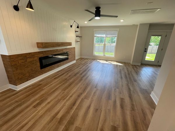 1313 Isaiah Dr , Clarksville, TN 37042