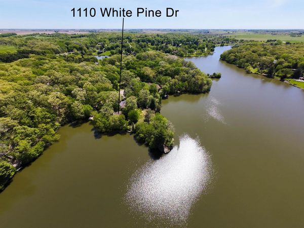 1110 White Pine Drive, DIXON, IL 61021