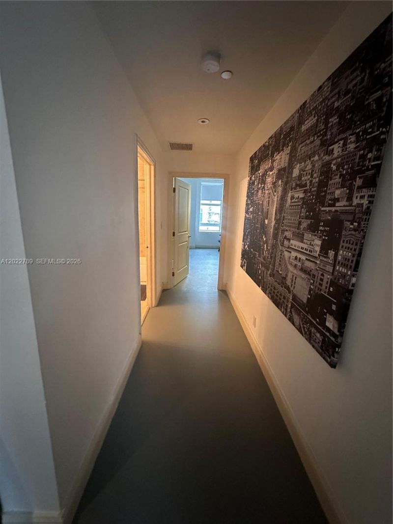 111 E Flagler St , Unit 410, Miami, FL 33131 Photo