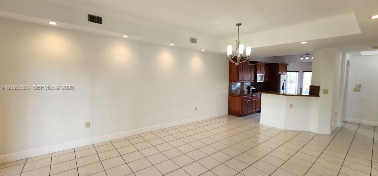 8960 W Flagler St, Unit 3, Miami, FL 33174 Photo