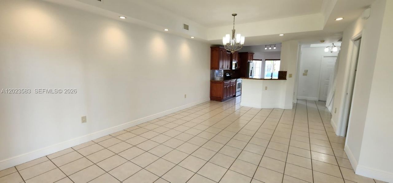 8960 W Flagler St, Unit 3, Miami, FL 33174 Photo