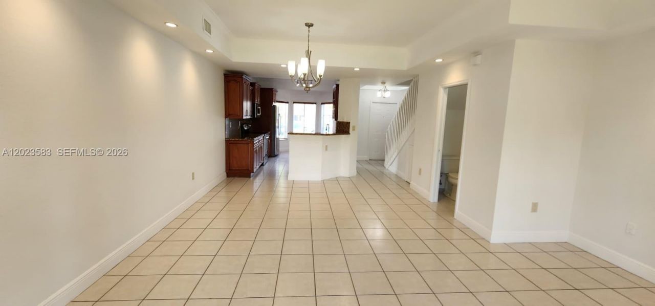 8960 W Flagler St, Unit 3, Miami, FL 33174 Photo