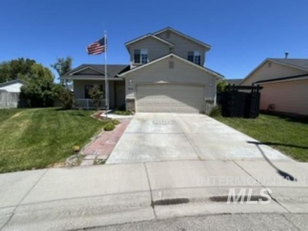 914 S Chestnut, Nampa, ID 83686