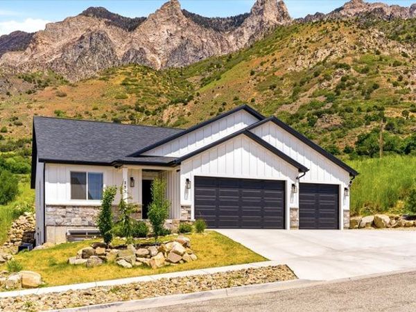 337 E SADDLEBACK RD , Willard, UT 84340
