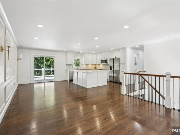 34 Oklahoma Trail, HOPATCONG, NJ 07843
