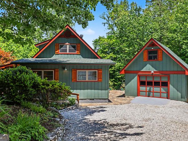 520 Chickasaw Lane, Rabun Gap, GA 30568