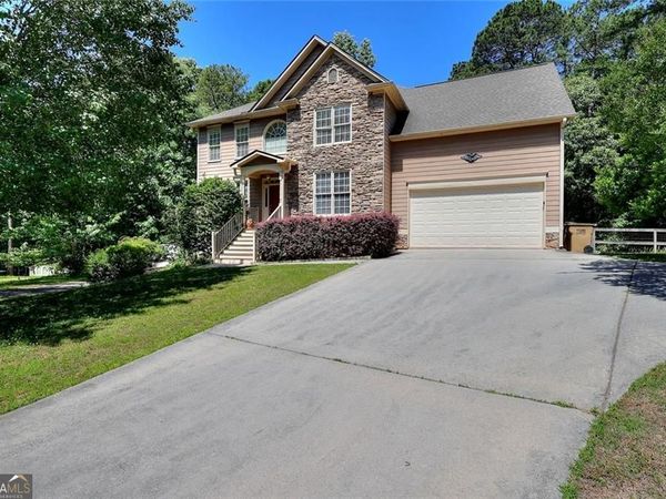 121 Brookhaven Lane, Canton, GA 30114