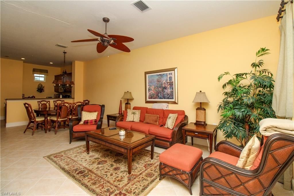 9224 Campanile Cir, Unit 203, Naples, FL 34114 Photo