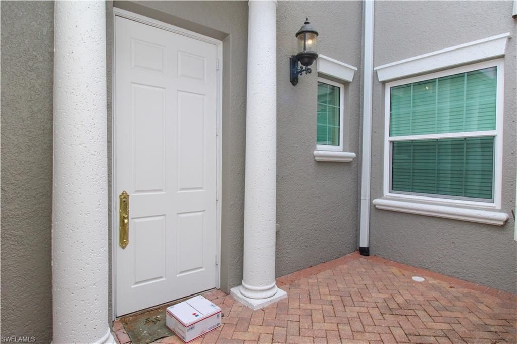 9224 Campanile Cir, Unit 203, Naples, FL 34114 Photo
