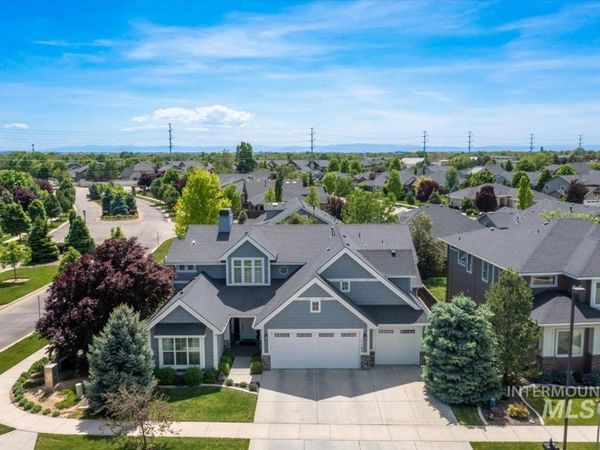 1169 W Deer Crest Dr, Meridian, ID 83646