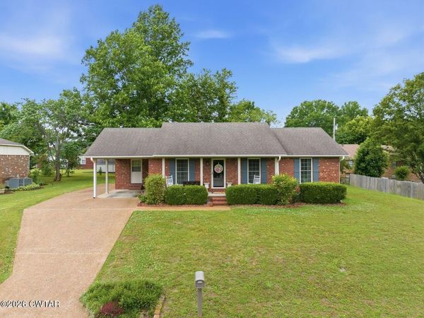 121 New Renfroe Street , Lexington, TN 38351