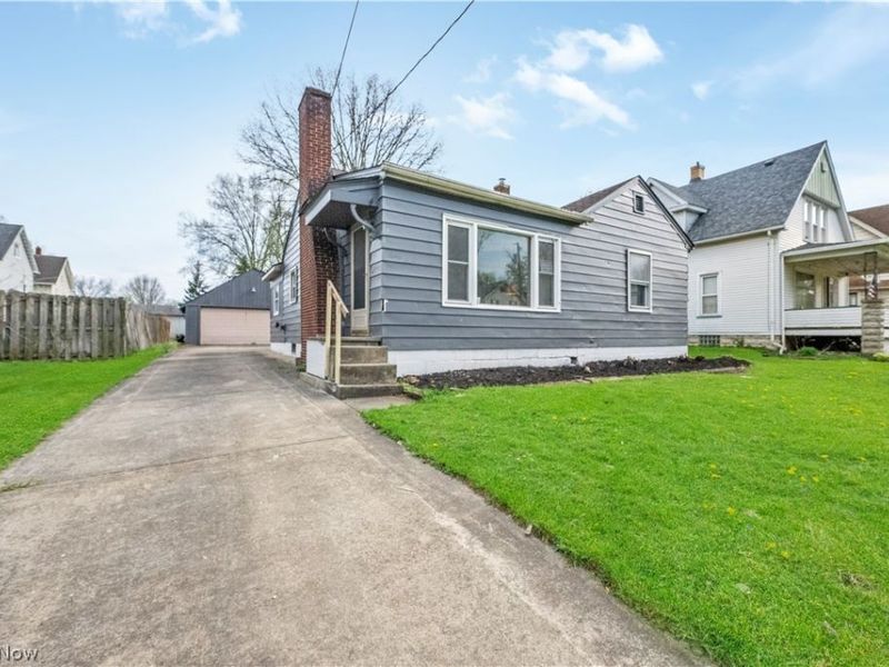 34 Helen Avenue, Niles, OH 44446 Photo 2