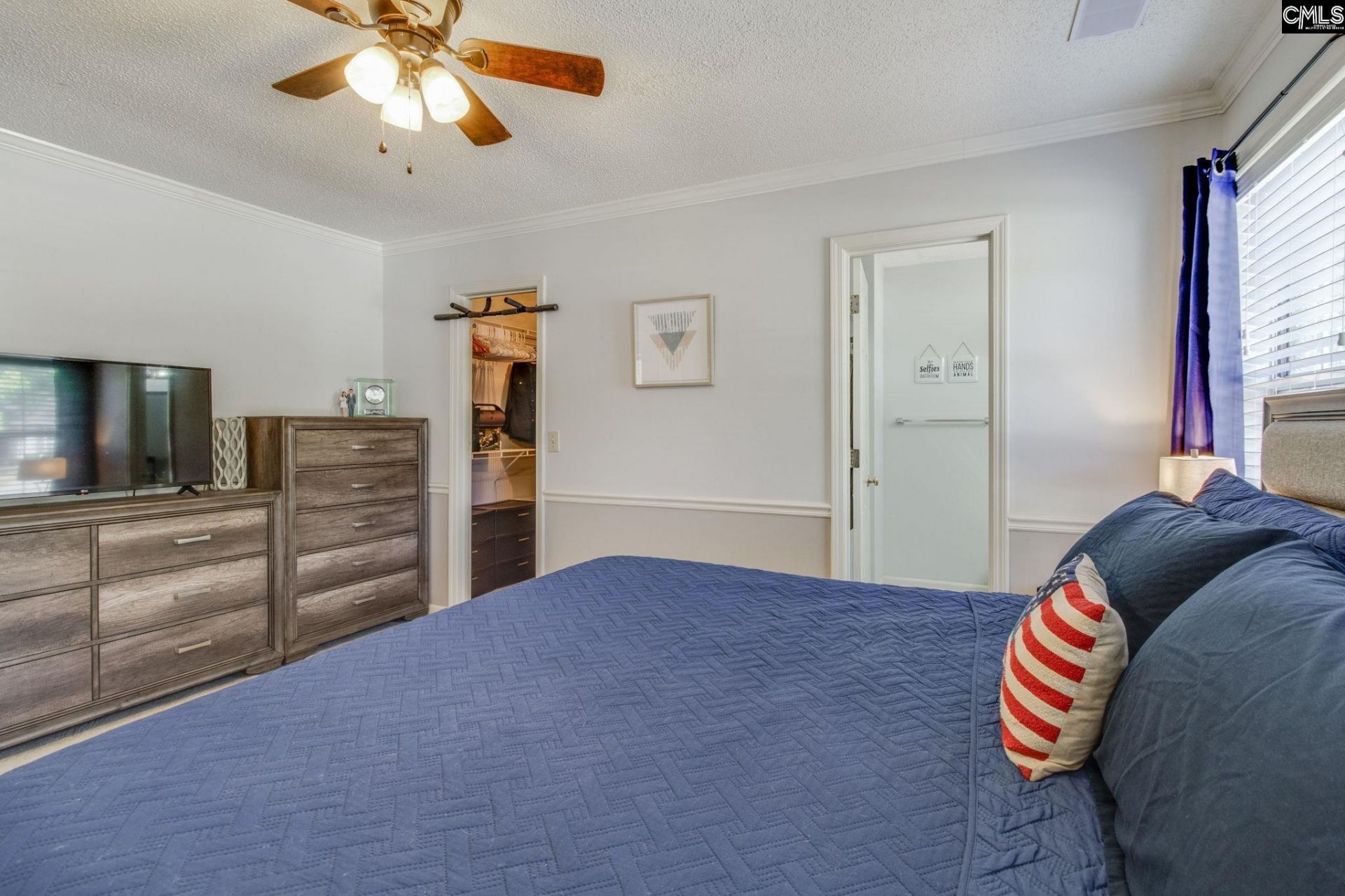 241 Stonewood Drive  Photo 15
