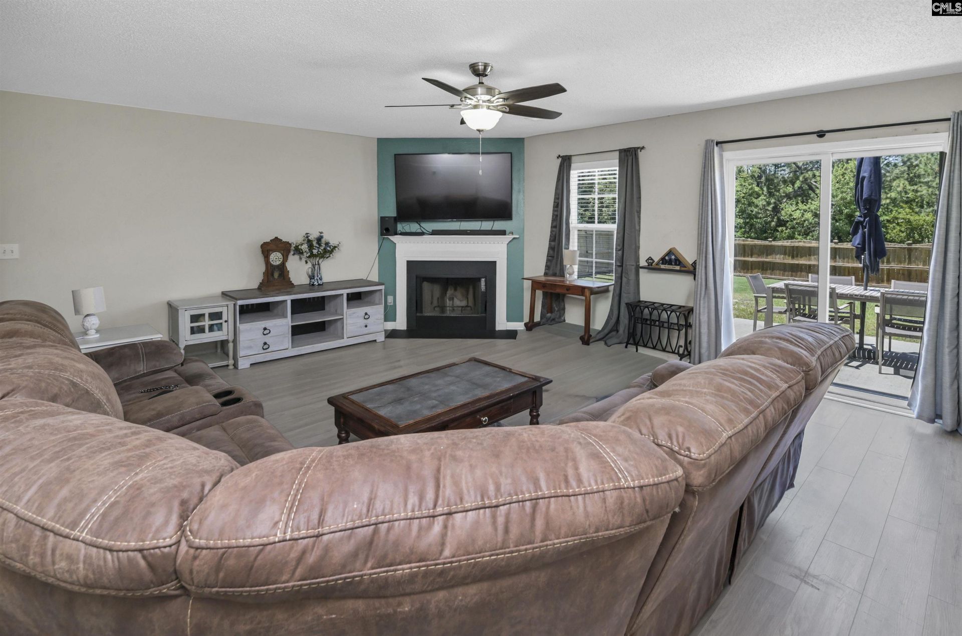 279 Hunters Mill Drive  Photo 15