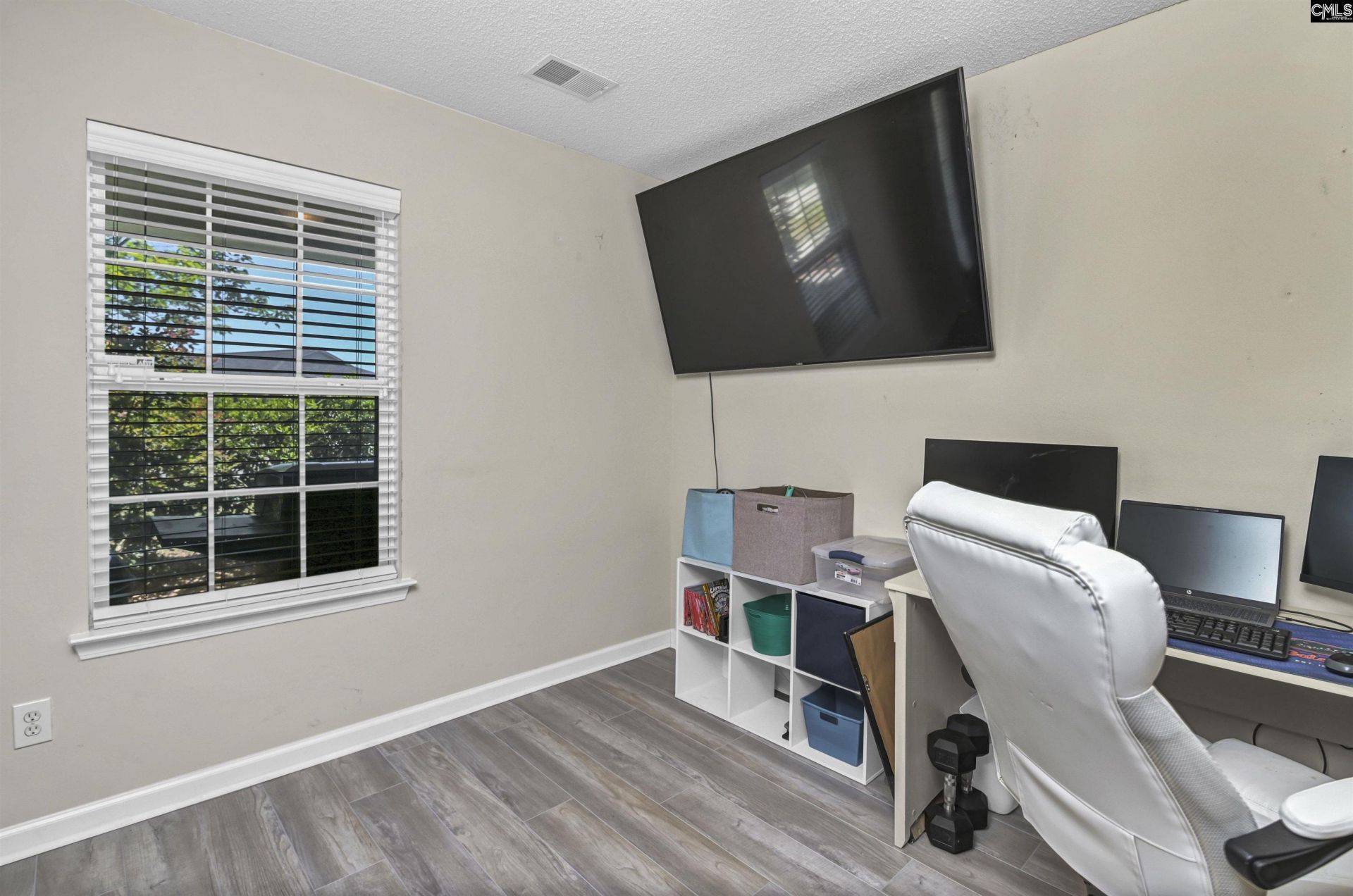 279 Hunters Mill Drive  Photo 23