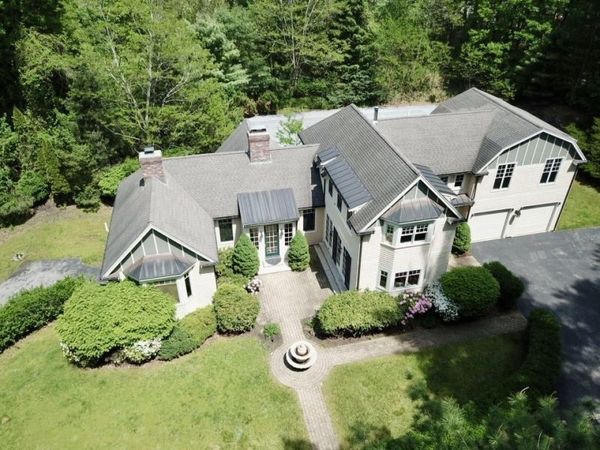 130 Summer St, Weston, MA 02493