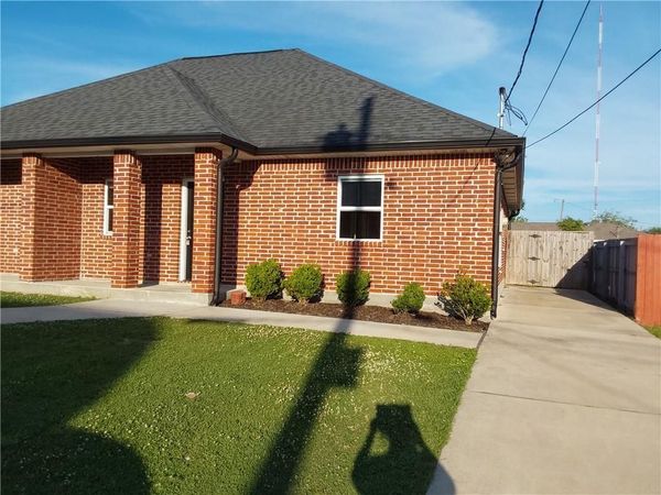 3507 SINCLAIR Street, Chalmette, LA 70043