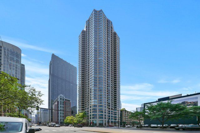 400 N Lasalle Drive , Unit 2908, Chicago, IL 60610 Main Photo