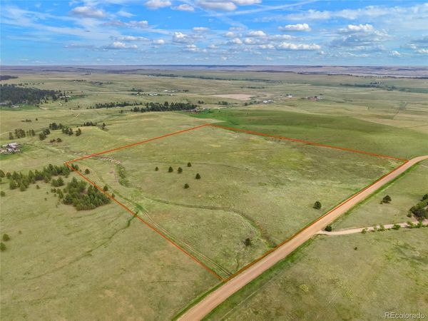 13753 Hawkeye Road , Kiowa, CO 80117
