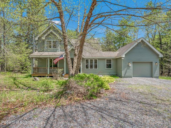 67 Bender Road , Gouldsboro, PA 18424