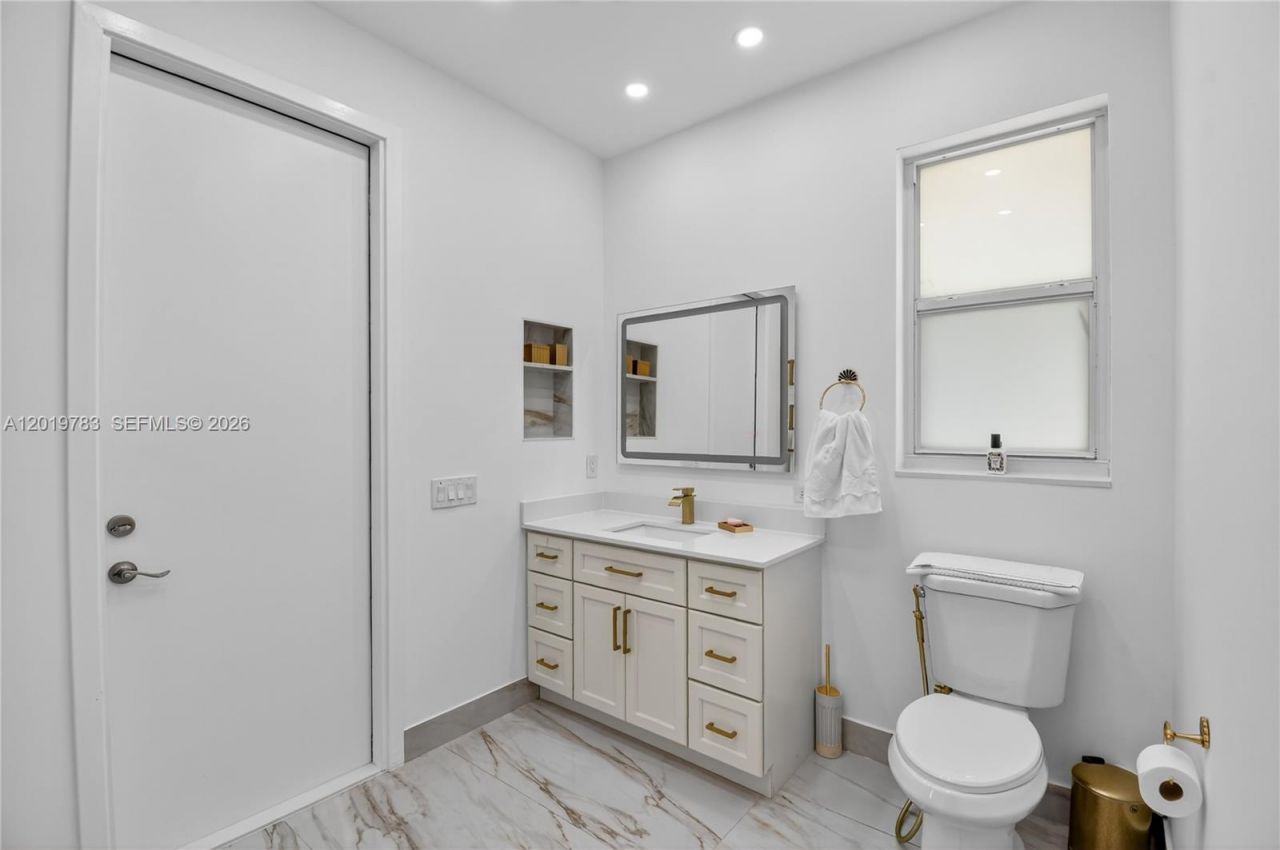 4431 Bocaire Boulevard, Boca Raton, FL 33487 Photo