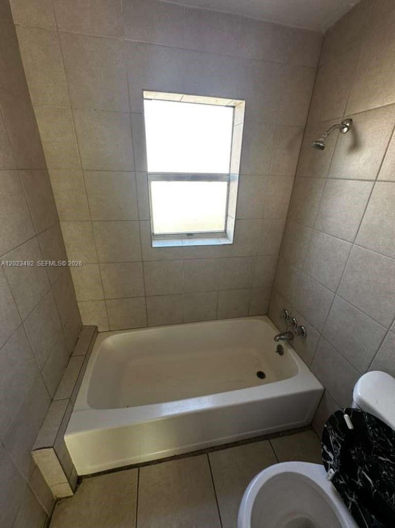 2221 NW 6th Ct, Fort Lauderdale, FL 33311 Photo