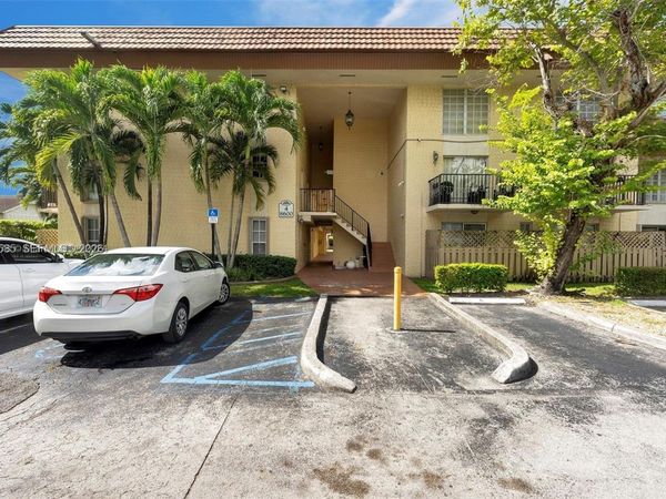 8550 SW 109th Ave , Unit 5-119, Miami, FL 33173