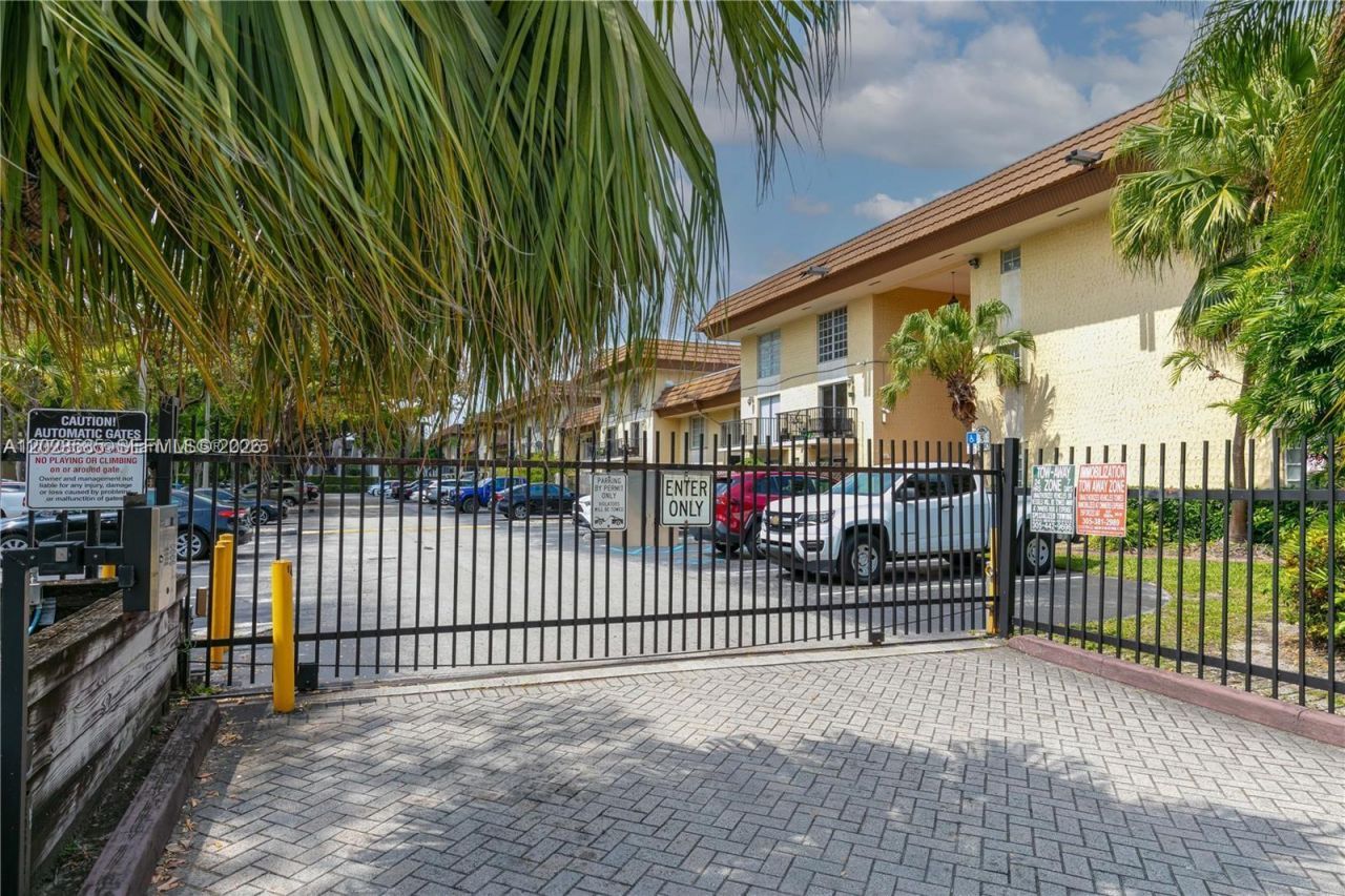 8550 SW 109th Ave , Unit 5-119, Miami, FL 33173 Photo
