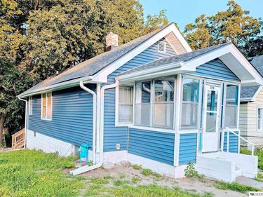 2715 S 15th Street , Omaha, NE 68108