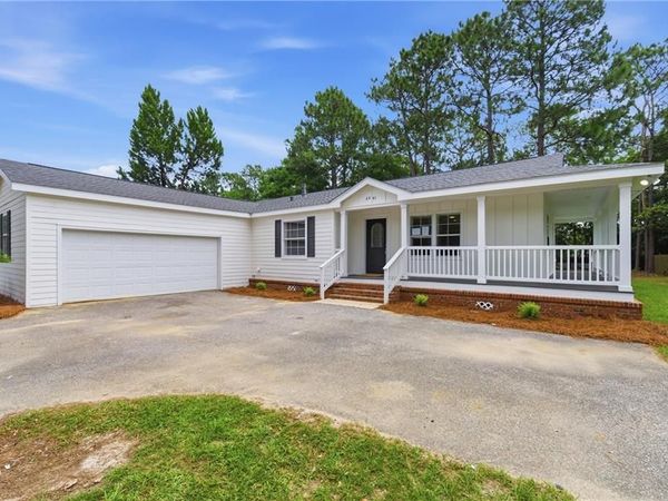 6941 March Road, Theodore, AL 36582
