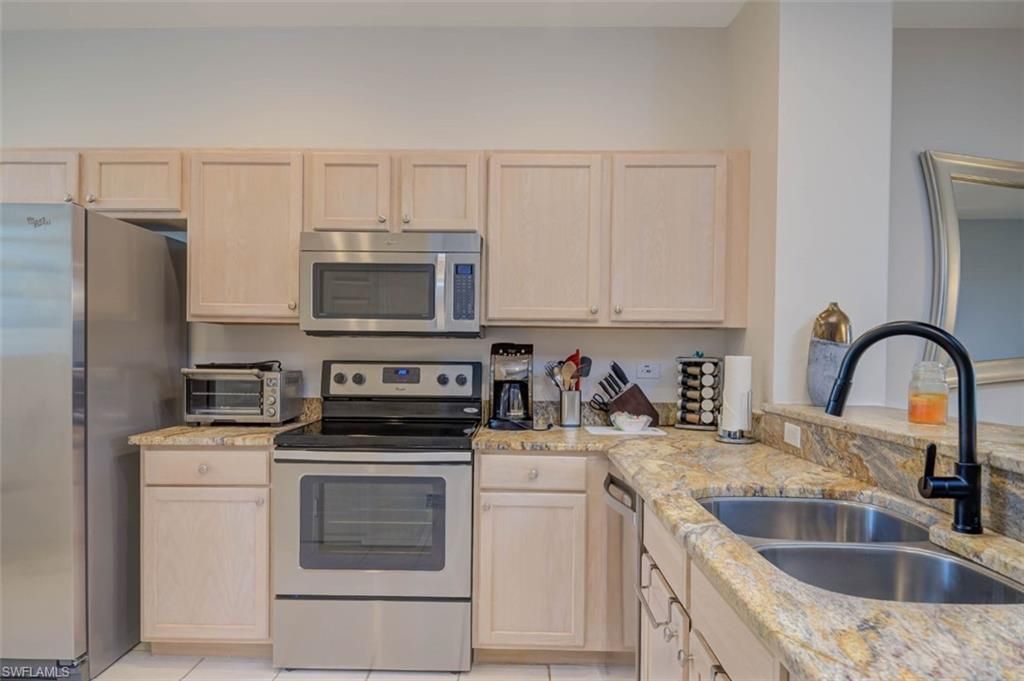 8223 Parkstone Pl, Unit 102, Naples, FL 34120 Photo