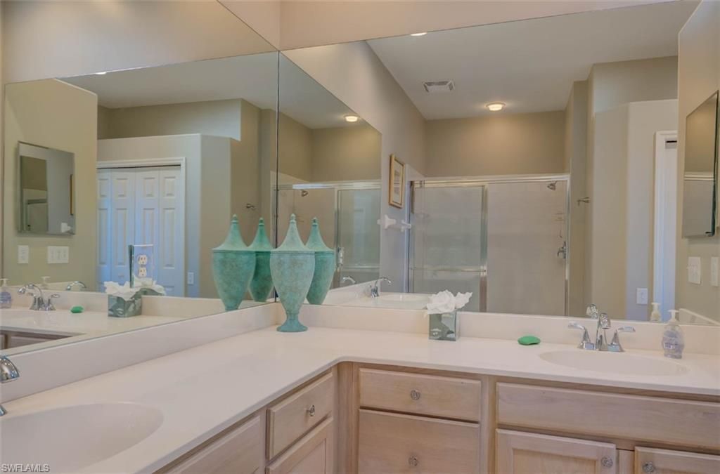 8223 Parkstone Pl, Unit 102, Naples, FL 34120 Photo