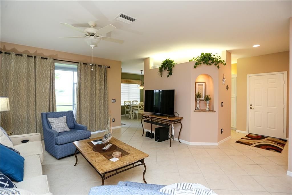 5885 Three Iron Dr, Unit 1102, Naples, FL 34110 Photo