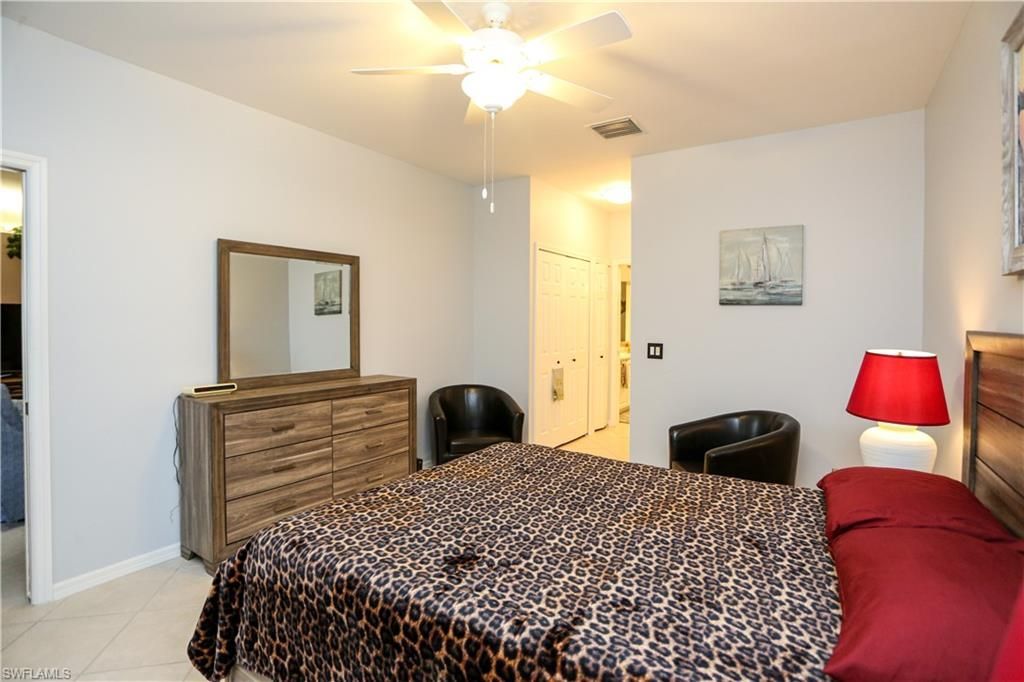 5885 Three Iron Dr, Unit 1102, Naples, FL 34110 Photo
