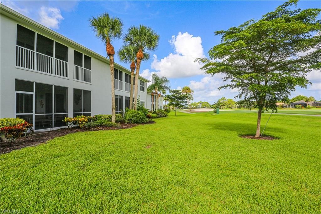 5885 Three Iron Dr, Unit 1102, Naples, FL 34110 Photo