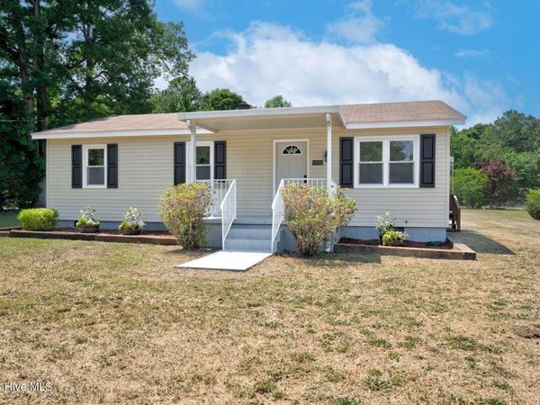 9932 Straight Gate Road , Whitakers, NC 27891