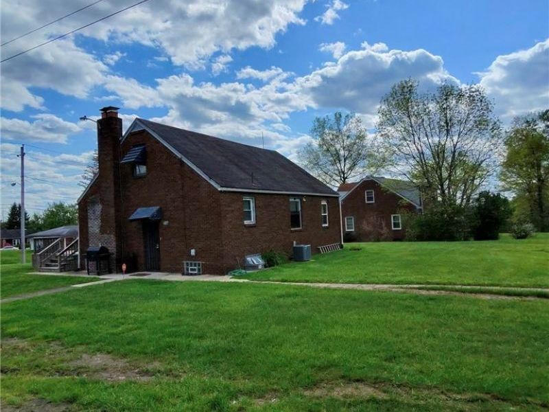 2156 Mcguffey Road, Youngstown, OH 44505 Photo 3