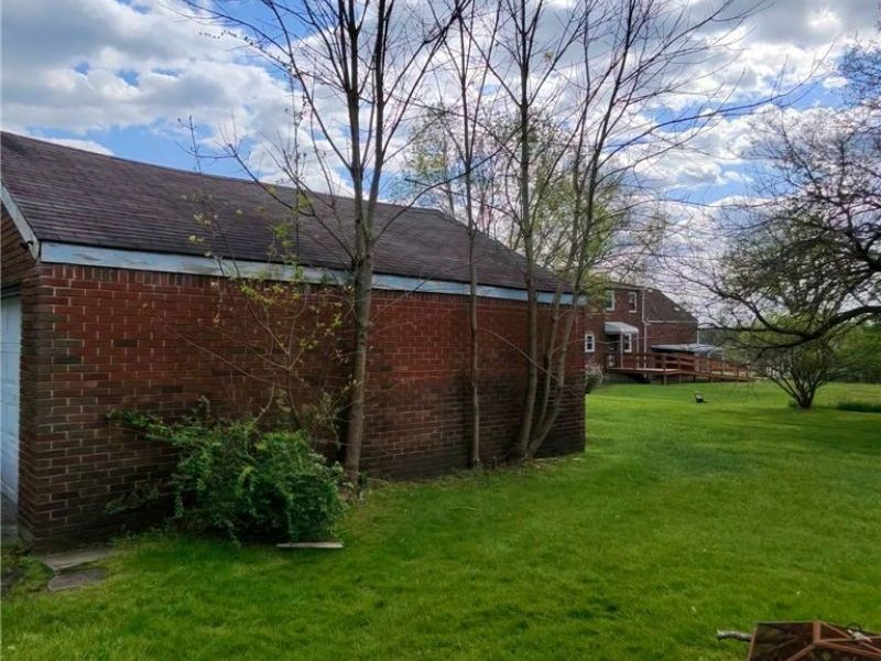 2156 Mcguffey Road, Youngstown, OH 44505 Photo 5
