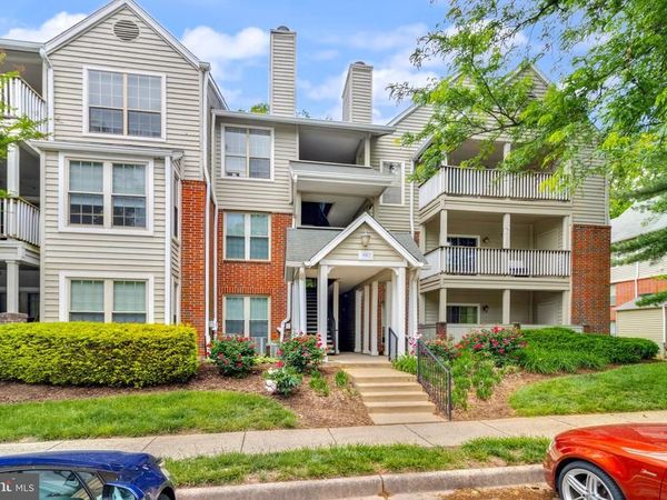 3912 PENDERVIEW DRIVE, Unit 528, FAIRFAX, VA 22033