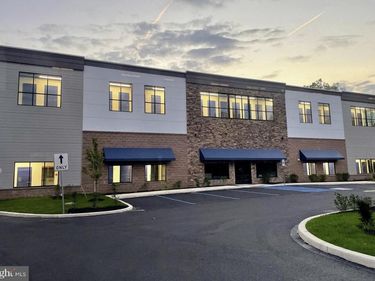 990 POTTSTOWN PIKE , CHESTER SPRINGS, PA 19425