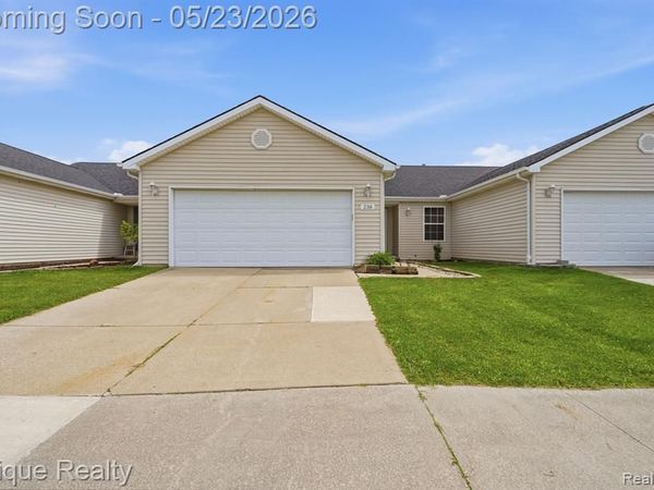 238 Quail Drive, Capac Vlg, MI 48014